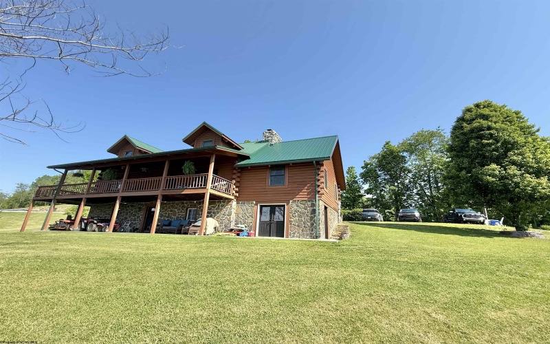 355 Bennett Road, Philippi, West Virginia 26416, 4 Bedrooms Bedrooms, 7 Rooms Rooms,2 BathroomsBathrooms,Single Family Detached,For Sale,Bennett,10164974