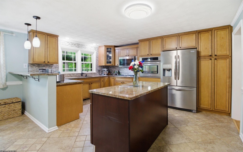 1250 Briercliff Road, Bridgeport, West Virginia 26330, 3 Bedrooms Bedrooms, 9 Rooms Rooms,2 BathroomsBathrooms,Single Family Detached,For Sale,Briercliff,10164973