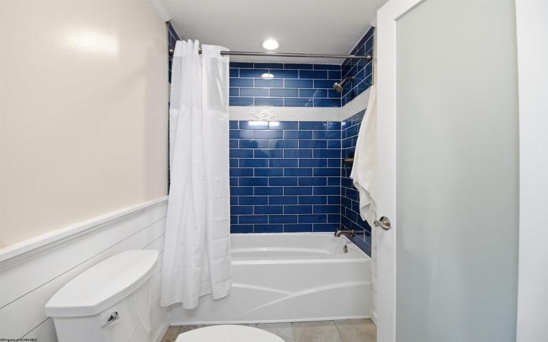 1250 Briercliff Road, Bridgeport, West Virginia 26330, 3 Bedrooms Bedrooms, 9 Rooms Rooms,2 BathroomsBathrooms,Single Family Detached,For Sale,Briercliff,10164973