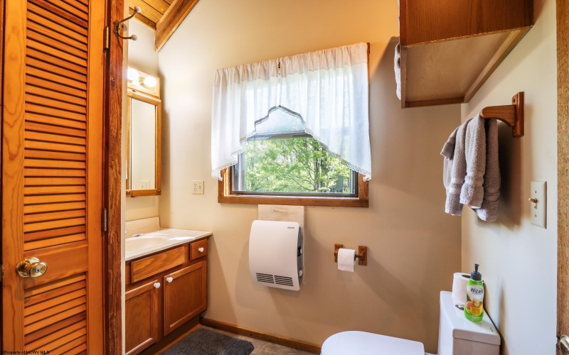 89 Honey Pot Lane, Davis, West Virginia 26260, 2 Bedrooms Bedrooms, 5 Rooms Rooms,1 BathroomBathrooms,Single Family Detached,For Sale,Honey Pot,10164985 89 Honey Pot Lane, Davis, West Virginia 26260, 2 Bedrooms Bedrooms, 5 Rooms Rooms,1 BathroomBathrooms,Single Family Detached,For Sale,Honey Pot,10164985