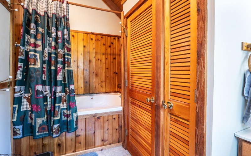 89 Honey Pot Lane, Davis, West Virginia 26260, 2 Bedrooms Bedrooms, 5 Rooms Rooms,1 BathroomBathrooms,Single Family Detached,For Sale,Honey Pot,10164985 89 Honey Pot Lane, Davis, West Virginia 26260, 2 Bedrooms Bedrooms, 5 Rooms Rooms,1 BathroomBathrooms,Single Family Detached,For Sale,Honey Pot,10164985