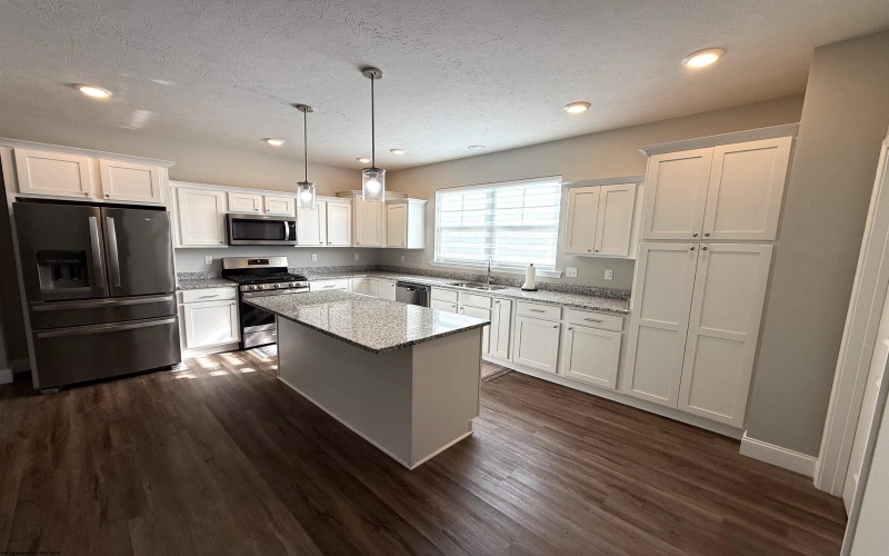 2088 Mountain Ash Lane, Westover, West Virginia 26501, 3 Bedrooms Bedrooms, 8 Rooms Rooms,2 BathroomsBathrooms,Single Family Attached,For Sale,Mountain Ash,10164991