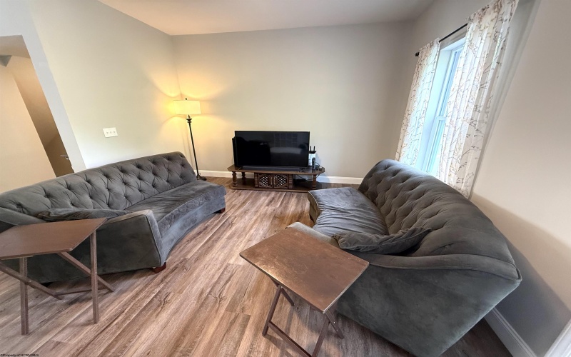 2088 Mountain Ash Lane, Westover, West Virginia 26501, 3 Bedrooms Bedrooms, 8 Rooms Rooms,2 BathroomsBathrooms,Single Family Attached,For Sale,Mountain Ash,10164991