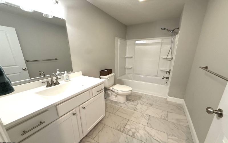 2088 Mountain Ash Lane, Westover, West Virginia 26501, 3 Bedrooms Bedrooms, 8 Rooms Rooms,2 BathroomsBathrooms,Single Family Attached,For Sale,Mountain Ash,10164991