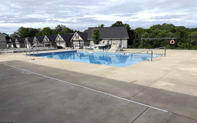 2088 Mountain Ash Lane, Westover, West Virginia 26501, 3 Bedrooms Bedrooms, 8 Rooms Rooms,2 BathroomsBathrooms,Single Family Attached,For Sale,Mountain Ash,10164991