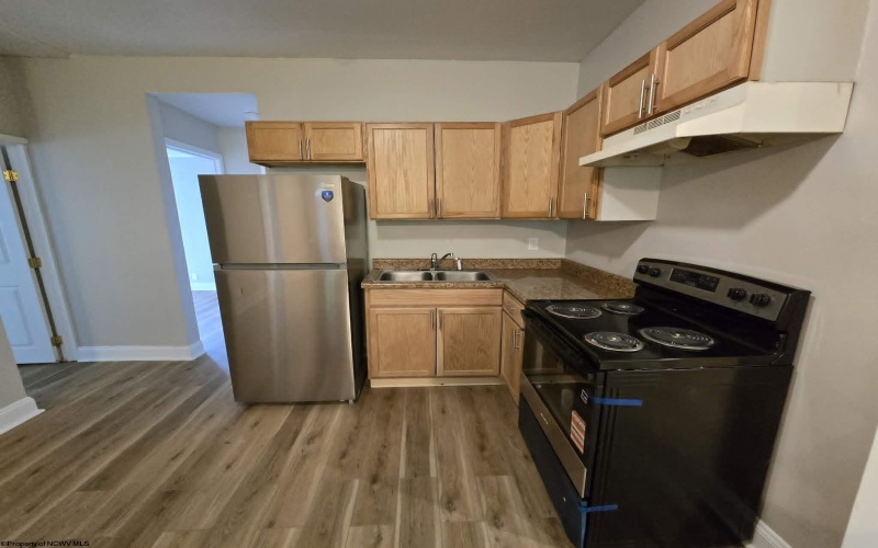 403 Capitol Avenue, Clarksburg, West Virginia 26301, 3 Bedrooms Bedrooms, 5 Rooms Rooms,1 BathroomBathrooms,Single Family Detached,For Sale,Capitol,10165005
