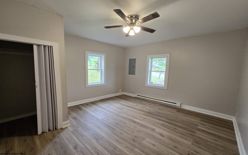 403 Capitol Avenue, Clarksburg, West Virginia 26301, 3 Bedrooms Bedrooms, 5 Rooms Rooms,1 BathroomBathrooms,Single Family Detached,For Sale,Capitol,10165005