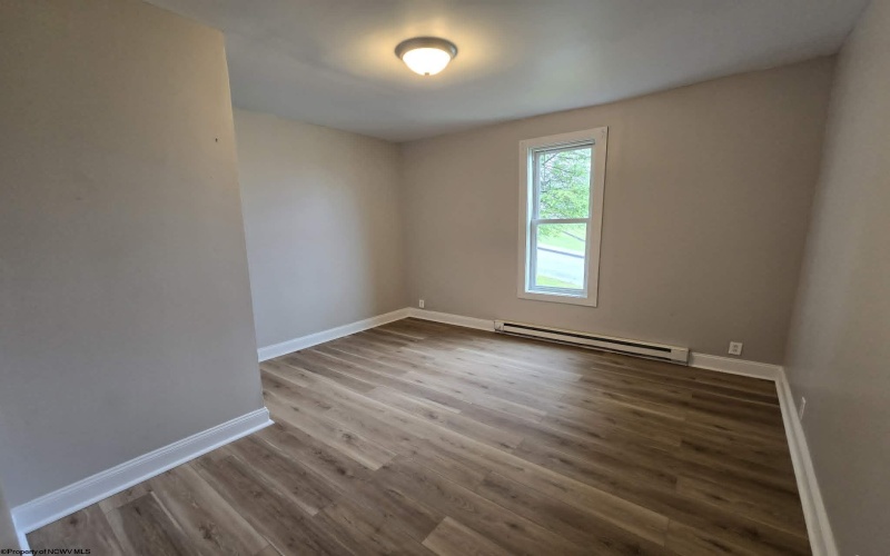 403 Capitol Avenue, Clarksburg, West Virginia 26301, 3 Bedrooms Bedrooms, 5 Rooms Rooms,1 BathroomBathrooms,Single Family Detached,For Sale,Capitol,10165005