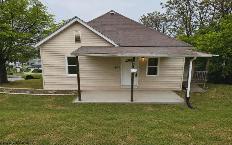 403 Capitol Avenue, Clarksburg, West Virginia 26301, 3 Bedrooms Bedrooms, 5 Rooms Rooms,1 BathroomBathrooms,Single Family Detached,For Sale,Capitol,10165005