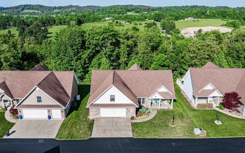 108 Mountain Lane, Morgantown, West Virginia 26501, 3 Bedrooms Bedrooms, 9 Rooms Rooms,2 BathroomsBathrooms,Single Family Detached,For Sale,Mountain,10165001