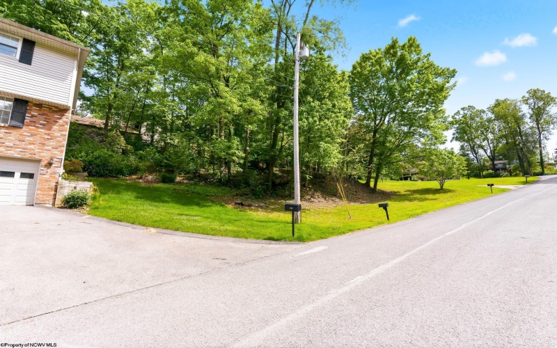 104 Forest Drive, Morgantown, West Virginia 26505, ,Lots/land,For Sale,Forest,10165004