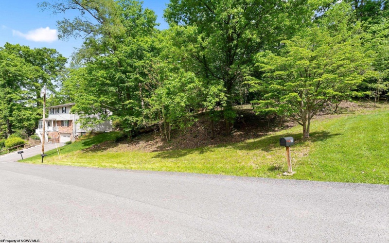 104 Forest Drive, Morgantown, West Virginia 26505, ,Lots/land,For Sale,Forest,10165004