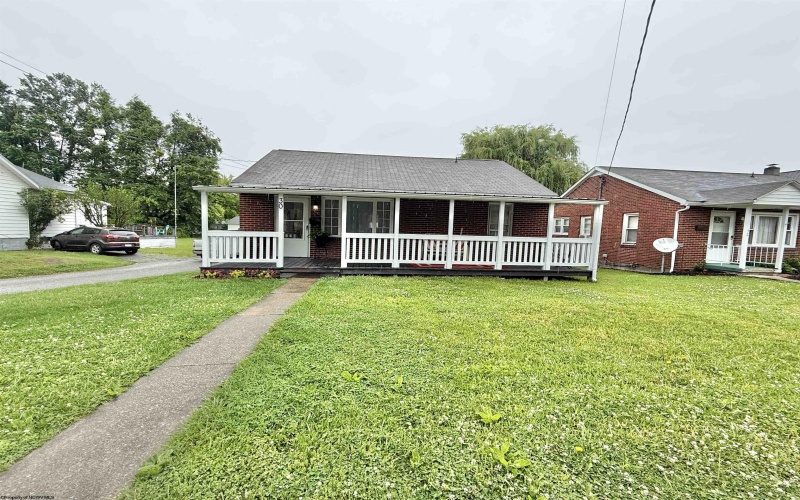30 Sedgwick Street, Buckhannon, West Virginia 26201, 2 Bedrooms Bedrooms, 6 Rooms Rooms,1 BathroomBathrooms,Single Family Detached,For Sale,Sedgwick,10165000