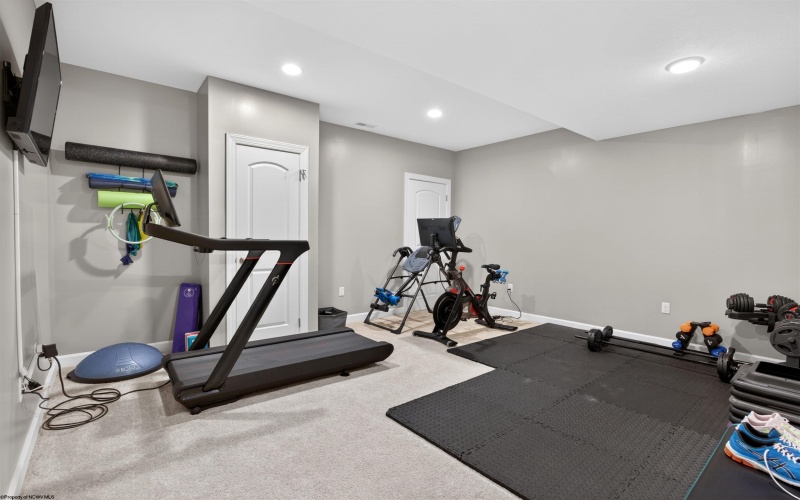 172 southwind Circle, Morgantown, West Virginia 26508, 6 Bedrooms Bedrooms, 13 Rooms Rooms,5 BathroomsBathrooms,Single Family Detached,For Sale,southwind,10164999