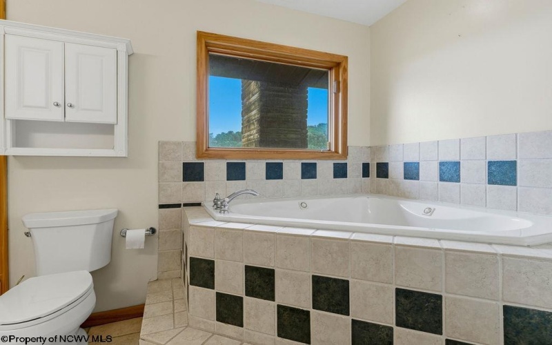 228 Rockley Road, Morgantown, West Virginia 26508, 2 Bedrooms Bedrooms, 6 Rooms Rooms,2 BathroomsBathrooms,Single Family Detached,For Sale,Rockley,10164986