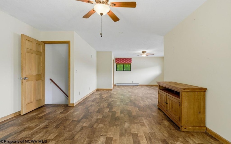 228 Rockley Road, Morgantown, West Virginia 26508, 2 Bedrooms Bedrooms, 6 Rooms Rooms,2 BathroomsBathrooms,Single Family Detached,For Sale,Rockley,10164986