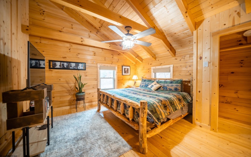 140 Mountain View Estates Road, Parsons, West Virginia 26287, 3 Bedrooms Bedrooms, 8 Rooms Rooms,2 BathroomsBathrooms,Single Family Detached,For Sale,Mountain View Estates,10164994