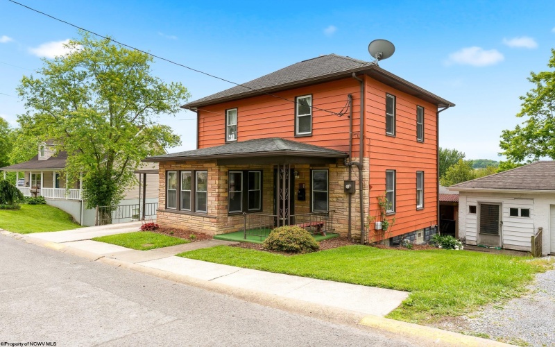 14 Globe Avenue, Morgantown, West Virginia 26501, 2 Bedrooms Bedrooms, 6 Rooms Rooms,2 BathroomsBathrooms,Single Family Detached,For Sale,Globe,10164989