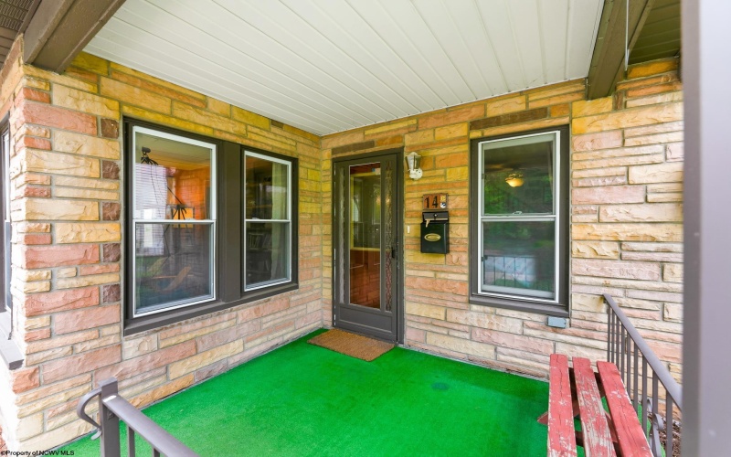 14 Globe Avenue, Morgantown, West Virginia 26501, 2 Bedrooms Bedrooms, 6 Rooms Rooms,2 BathroomsBathrooms,Single Family Detached,For Sale,Globe,10164989
