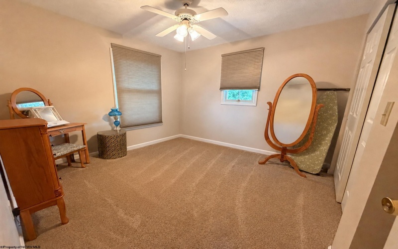 1546 Blue Horizon Drive, Morgantown, West Virginia 26501, 3 Bedrooms Bedrooms, 8 Rooms Rooms,1 BathroomBathrooms,Single Family Detached,For Sale,Blue Horizon,10164992