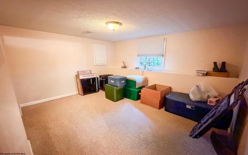 1546 Blue Horizon Drive, Morgantown, West Virginia 26501, 3 Bedrooms Bedrooms, 8 Rooms Rooms,1 BathroomBathrooms,Single Family Detached,For Sale,Blue Horizon,10164992