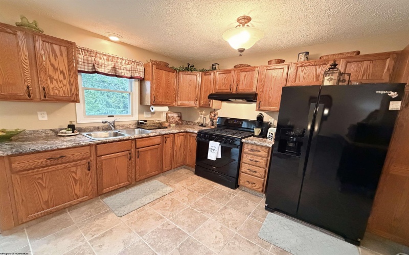1546 Blue Horizon Drive, Morgantown, West Virginia 26501, 3 Bedrooms Bedrooms, 8 Rooms Rooms,1 BathroomBathrooms,Single Family Detached,For Sale,Blue Horizon,10164992