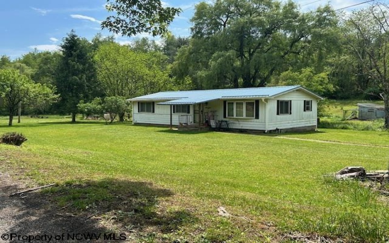1111 Red Rock Road, Buckhannon, West Virginia 26201, 3 Bedrooms Bedrooms, 6 Rooms Rooms,1 BathroomBathrooms,Single Family Detached,For Sale,Red Rock,10165008