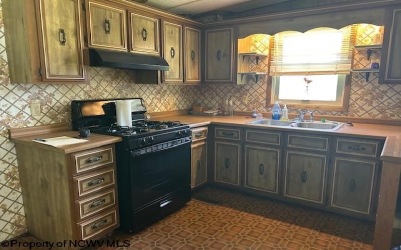 1111 Red Rock Road, Buckhannon, West Virginia 26201, 3 Bedrooms Bedrooms, 6 Rooms Rooms,1 BathroomBathrooms,Single Family Detached,For Sale,Red Rock,10165008