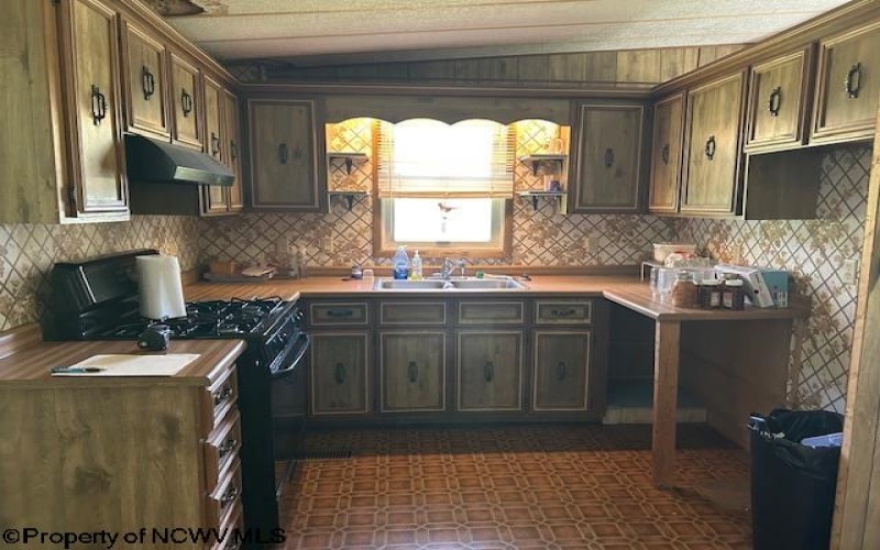 1111 Red Rock Road, Buckhannon, West Virginia 26201, 3 Bedrooms Bedrooms, 6 Rooms Rooms,1 BathroomBathrooms,Single Family Detached,For Sale,Red Rock,10165008