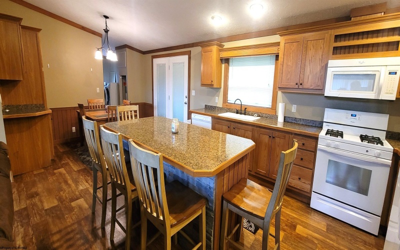 436 Zacks Run Road, Mount Clare, West Virginia 26408, 3 Bedrooms Bedrooms, 6 Rooms Rooms,2 BathroomsBathrooms,Residential Rentals,For Rent,Zacks Run,10165013