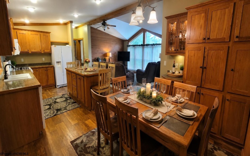 436 Zacks Run Road, Mount Clare, West Virginia 26408, 3 Bedrooms Bedrooms, 6 Rooms Rooms,2 BathroomsBathrooms,Residential Rentals,For Rent,Zacks Run,10165013