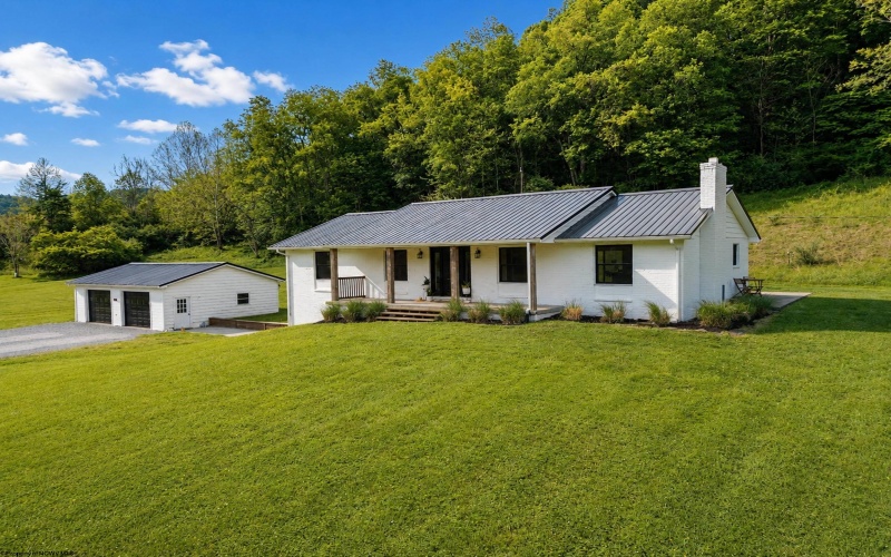 5142 Jesse Run Road, Jane Lew, West Virginia 26378, 4 Bedrooms Bedrooms, 6 Rooms Rooms,3 BathroomsBathrooms,Single Family Detached,For Sale,Jesse Run,10165014