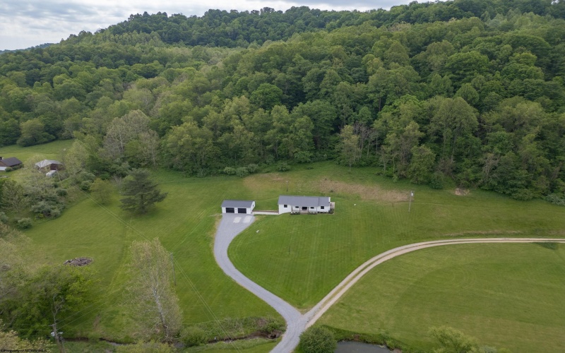 5142 Jesse Run Road, Jane Lew, West Virginia 26378, 4 Bedrooms Bedrooms, 6 Rooms Rooms,3 BathroomsBathrooms,Single Family Detached,For Sale,Jesse Run,10165014