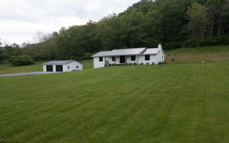5142 Jesse Run Road, Jane Lew, West Virginia 26378, 4 Bedrooms Bedrooms, 6 Rooms Rooms,3 BathroomsBathrooms,Single Family Detached,For Sale,Jesse Run,10165014
