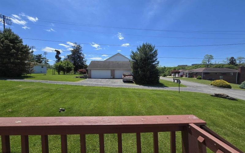 2 Hawley Lane, Star City, West Virginia 26505, 3 Bedrooms Bedrooms, 6 Rooms Rooms,3 BathroomsBathrooms,Single Family Detached,For Sale,Hawley,10165010