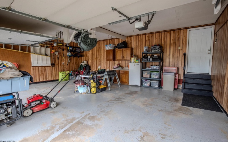 399 Jefferson Avenue, Masontown, Pennsylvania 15461, 3 Bedrooms Bedrooms, 7 Rooms Rooms,3 BathroomsBathrooms,Single Family Detached,For Sale,Jefferson,10165016