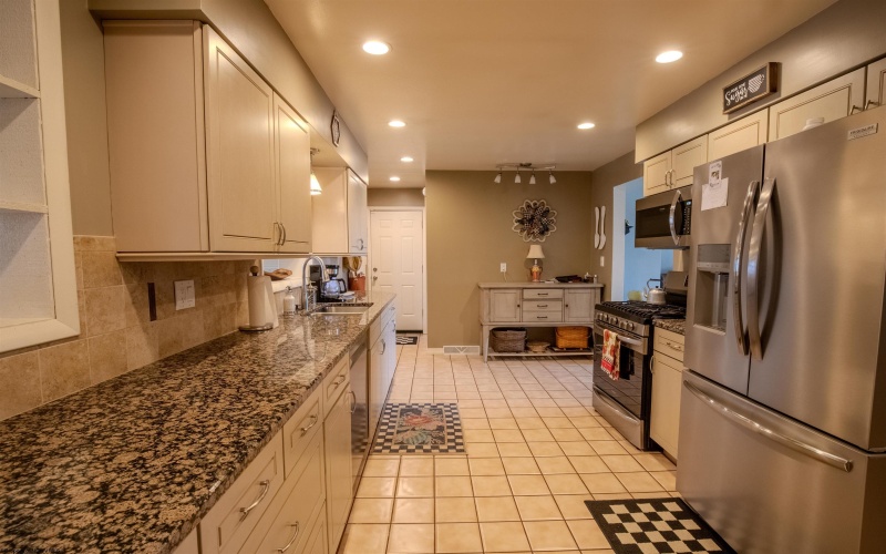 399 Jefferson Avenue, Masontown, Pennsylvania 15461, 3 Bedrooms Bedrooms, 7 Rooms Rooms,3 BathroomsBathrooms,Single Family Detached,For Sale,Jefferson,10165016