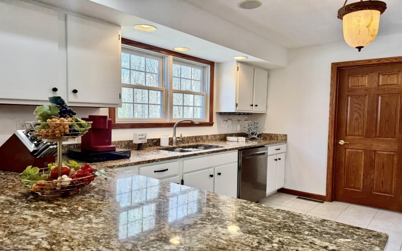 54 Deerbrook Lane, Belington, West Virginia 26250, 5 Bedrooms Bedrooms, 11 Rooms Rooms,3 BathroomsBathrooms,Single Family Detached,For Sale,Deerbrook,10165018