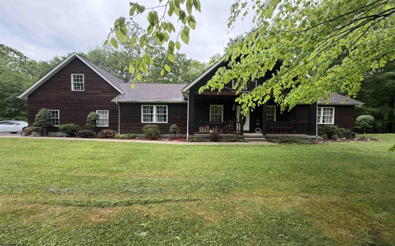 54 Deerbrook Lane, Belington, West Virginia 26250, 5 Bedrooms Bedrooms, 11 Rooms Rooms,3 BathroomsBathrooms,Single Family Detached,For Sale,Deerbrook,10165018