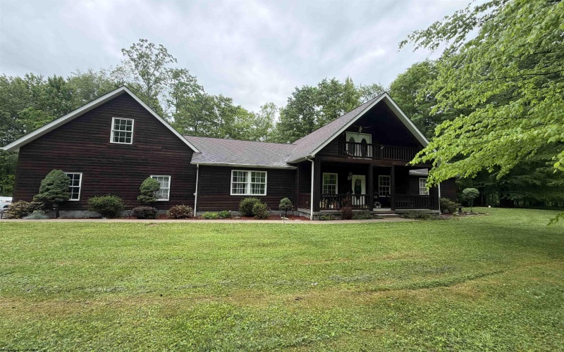 54 Deerbrook Lane, Belington, West Virginia 26250, 5 Bedrooms Bedrooms, 11 Rooms Rooms,3 BathroomsBathrooms,Single Family Detached,For Sale,Deerbrook,10165018