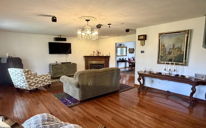 54 Deerbrook Lane, Belington, West Virginia 26250, 5 Bedrooms Bedrooms, 11 Rooms Rooms,3 BathroomsBathrooms,Single Family Detached,For Sale,Deerbrook,10165018