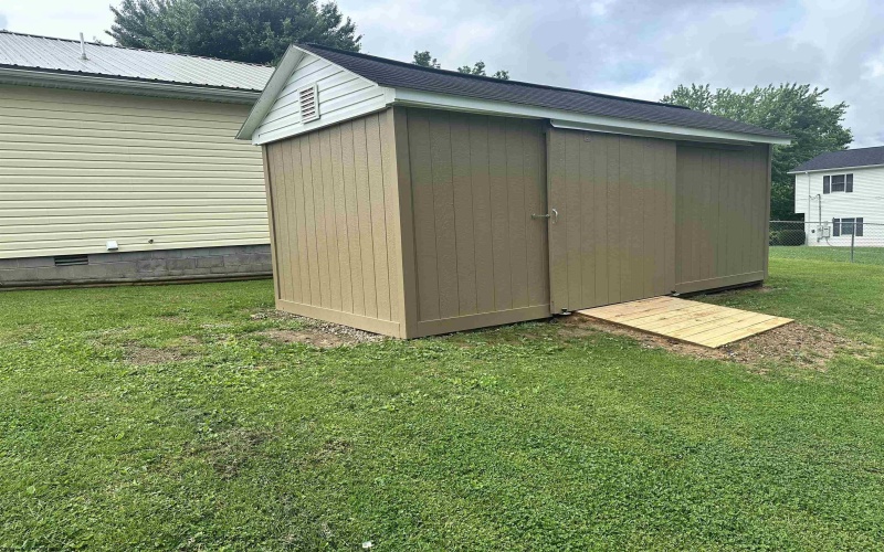 339 Oak Street, Jane Lew, West Virginia 26378, 3 Bedrooms Bedrooms, 7 Rooms Rooms,2 BathroomsBathrooms,Single Family Detached,For Sale,Oak,10165020