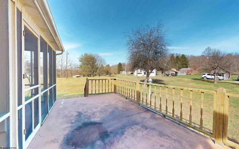 221 FREEMAN HILL Road, Bridgeport, West Virginia 26330, 3 Bedrooms Bedrooms, 8 Rooms Rooms,2 BathroomsBathrooms,Single Family Detached,For Sale,FREEMAN HILL,10162630