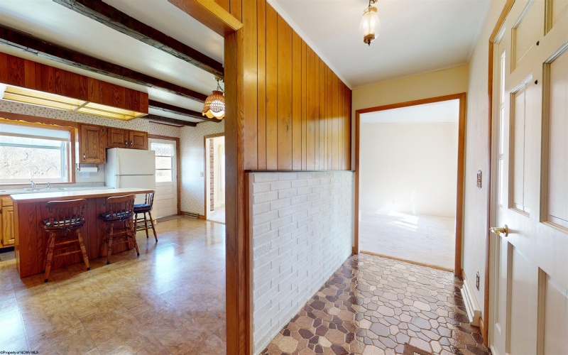 221 FREEMAN HILL Road, Bridgeport, West Virginia 26330, 3 Bedrooms Bedrooms, 8 Rooms Rooms,2 BathroomsBathrooms,Single Family Detached,For Sale,FREEMAN HILL,10162630