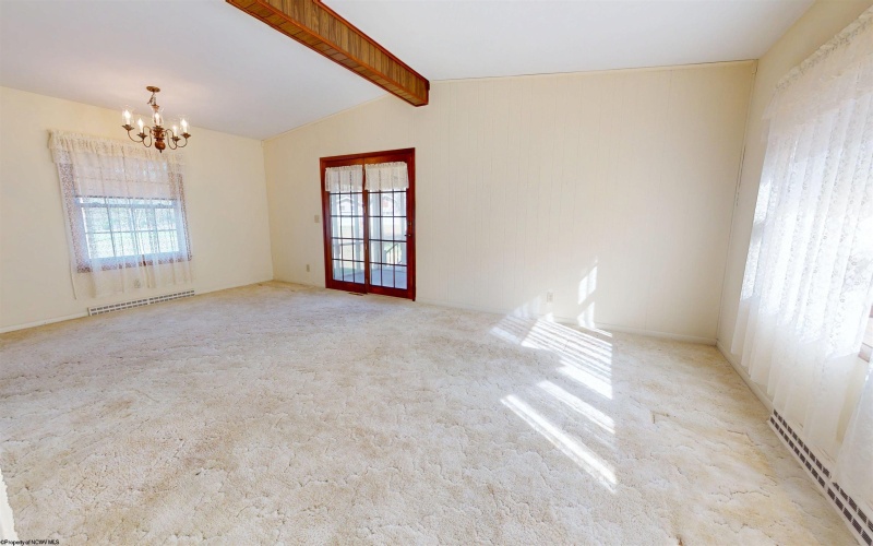 221 FREEMAN HILL Road, Bridgeport, West Virginia 26330, 3 Bedrooms Bedrooms, 8 Rooms Rooms,2 BathroomsBathrooms,Single Family Detached,For Sale,FREEMAN HILL,10162630