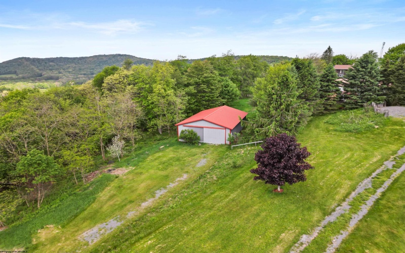1516 White Oak School Road, Terra Alta, West Virginia 26764, 3 Bedrooms Bedrooms, 12 Rooms Rooms,3 BathroomsBathrooms,Single Family Detached,For Sale,White Oak School,10165024