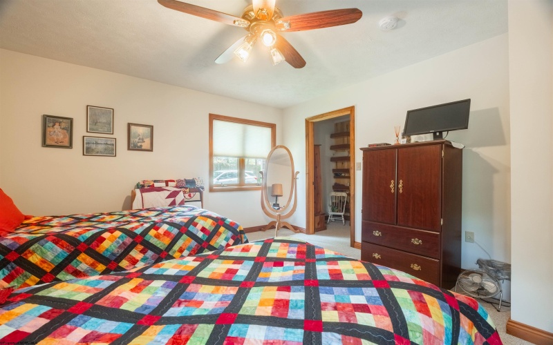 1516 White Oak School Road, Terra Alta, West Virginia 26764, 3 Bedrooms Bedrooms, 12 Rooms Rooms,3 BathroomsBathrooms,Single Family Detached,For Sale,White Oak School,10165024