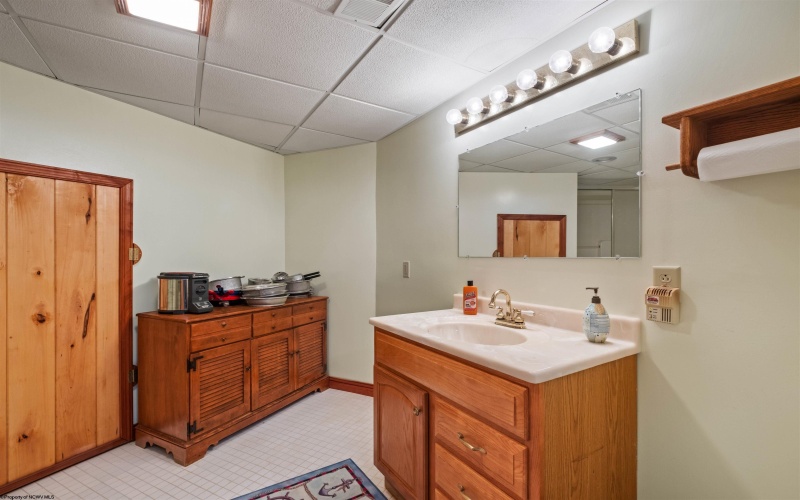 1516 White Oak School Road, Terra Alta, West Virginia 26764, 3 Bedrooms Bedrooms, 12 Rooms Rooms,3 BathroomsBathrooms,Single Family Detached,For Sale,White Oak School,10165024