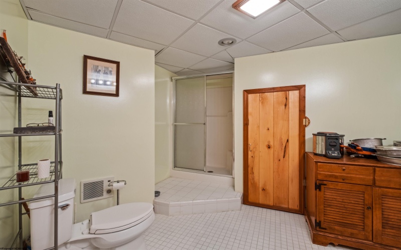 1516 White Oak School Road, Terra Alta, West Virginia 26764, 3 Bedrooms Bedrooms, 12 Rooms Rooms,3 BathroomsBathrooms,Single Family Detached,For Sale,White Oak School,10165024