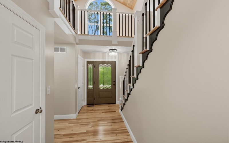 114 Dripping Spring Road, Morgantown, West Virginia 26508, 4 Bedrooms Bedrooms, 20 Rooms Rooms,3 BathroomsBathrooms,Single Family Detached,For Sale,Dripping Spring,0,10165033